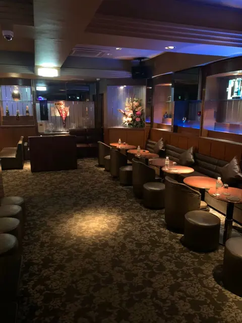 アップステアーズの店内
