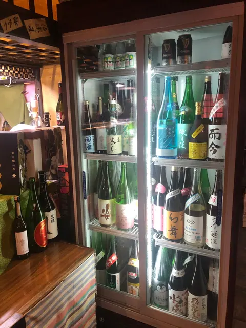 綱長井の店内