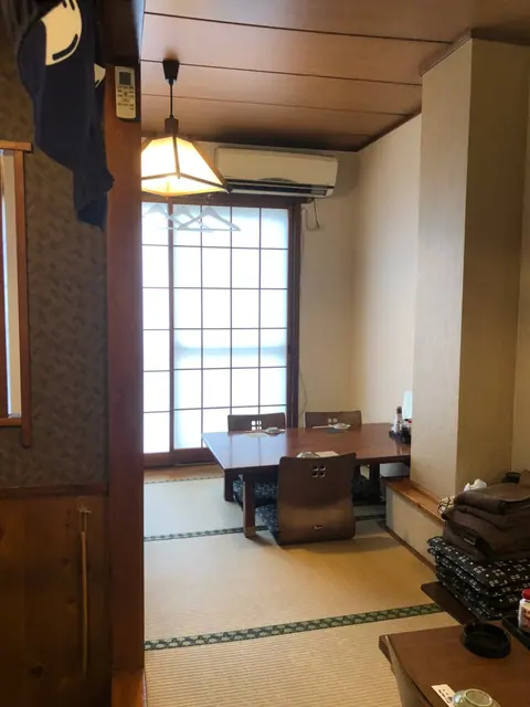 居酒屋 ここ憩の店内