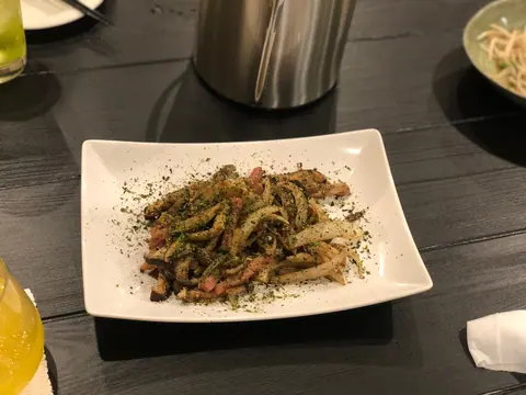 広島風お好み焼き 鉄板焼き えんの店内
