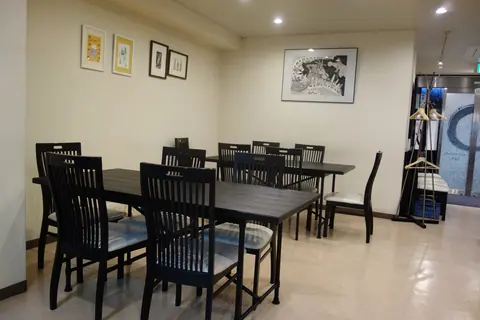 広島風お好み焼き 鉄板焼き えんの店内