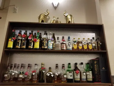 恋のエサ。の店内