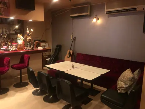 スナック ひろ美の店内