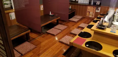 酒菜やの店内