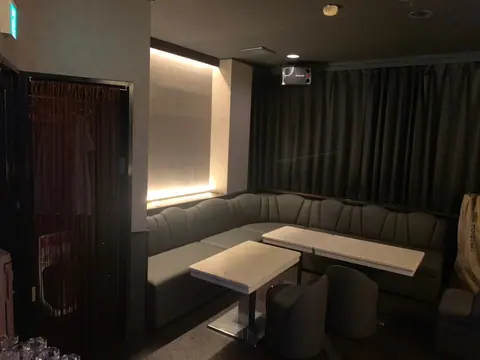 Lounge Seleneの店内