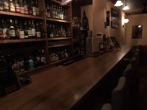 Bar BEGの店内