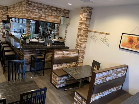 本格創作料理 和 実花の店内