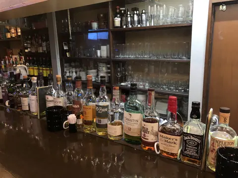Tenmaの店内