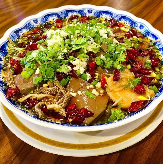 中華料理 香羊羊