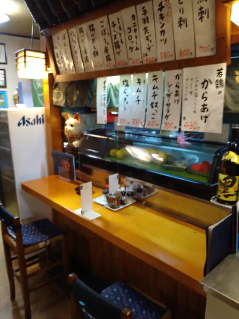 鳥孝の店内
