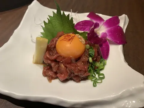 肉の宴 泰平門のお料理