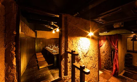 Wine&Dining 蔵人の店内