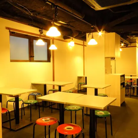 海鮮大衆酒場 ちょうちんの店内