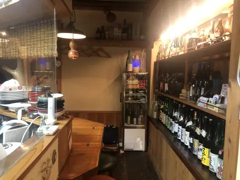 やまんの店内