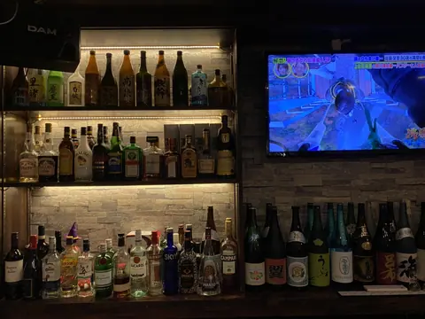 TSUBASA BARの店内