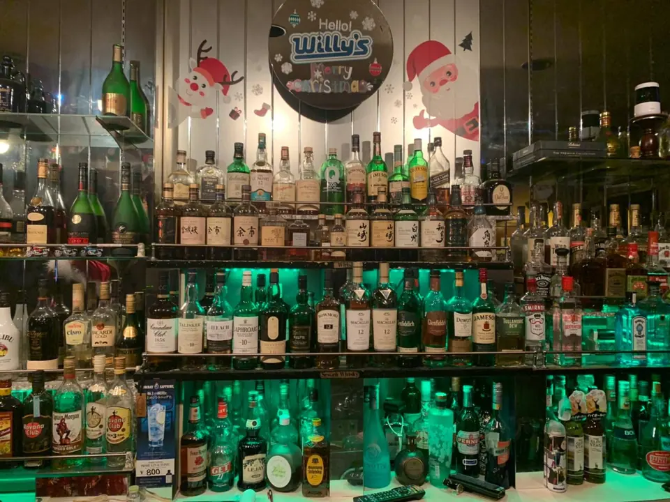 SHOT BAR Willy’s (新松戸店)